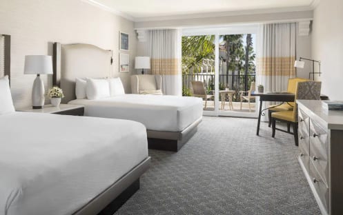 2 Queen Beds